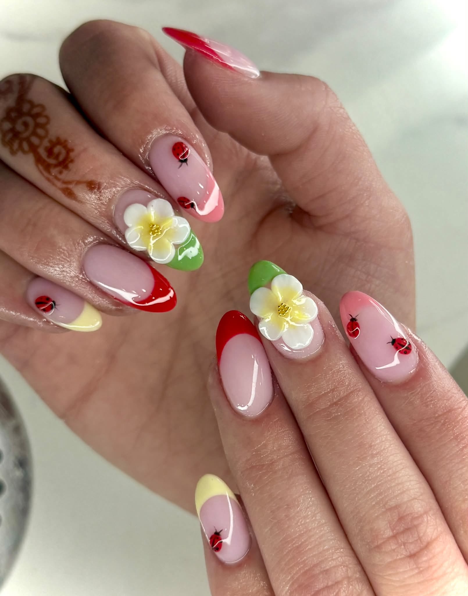 Nails Art